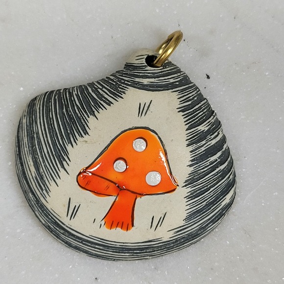 Handpainted Shell Mushroom Pendant Orange Cottagecore Woodland Jewelry Whimsical - Picture 9 of 10